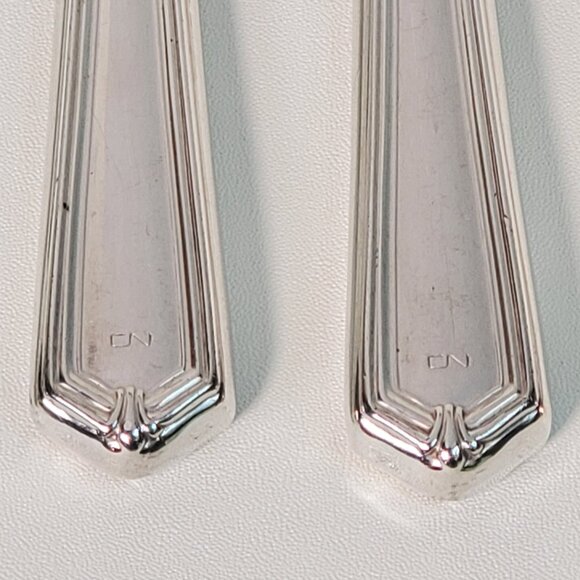 Vintage CN Railway Silverplated Fish Knives possibly 1960s–70s Set of 7 - Picture 7 of 8